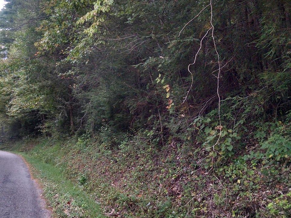 2nd image of 1467 Ozone Rd