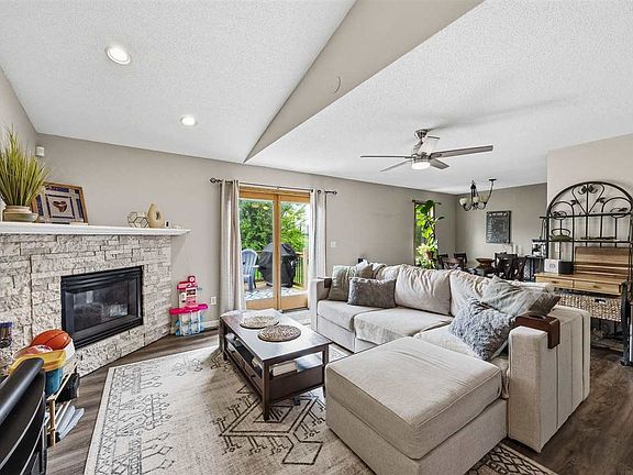 3rd image of 1427 Kodiak Ct