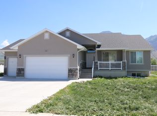 1254 N 150 E, Harrisville, UT 84404