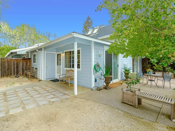 3062 Woods Cir, Davis, CA 95616