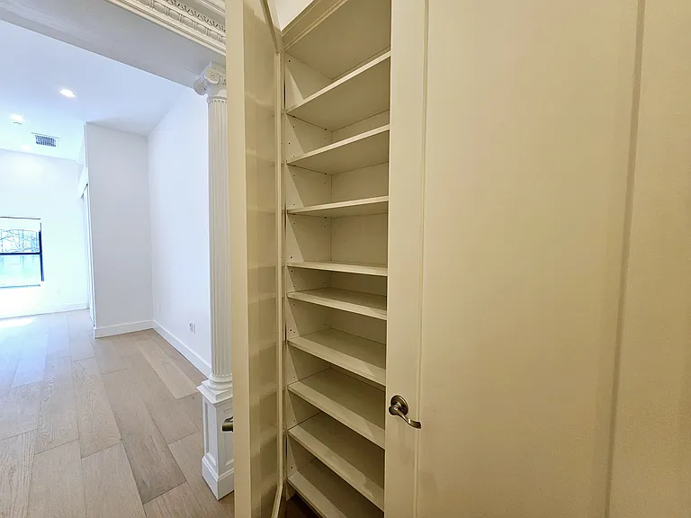 360 Jefferson Ave #Penthouse 1 — Photo 14