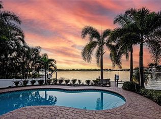 1140 Cordova Blvd NE, Saint Petersburg, FL 33704
