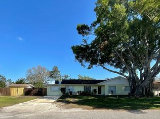 2611 23rd St W, Bradenton, FL 34205