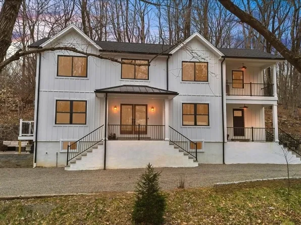 1 Rock Hollow Rd, Rockaway Twp., NJ 07801