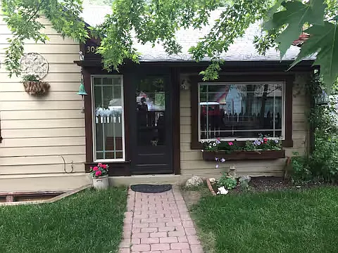 304 Eagle St — Photo 1