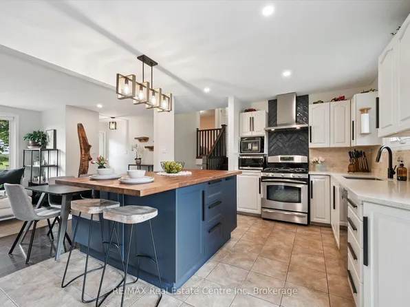 152 Wellington Dr #7, Centre Wellington, ON N0B 1S0
