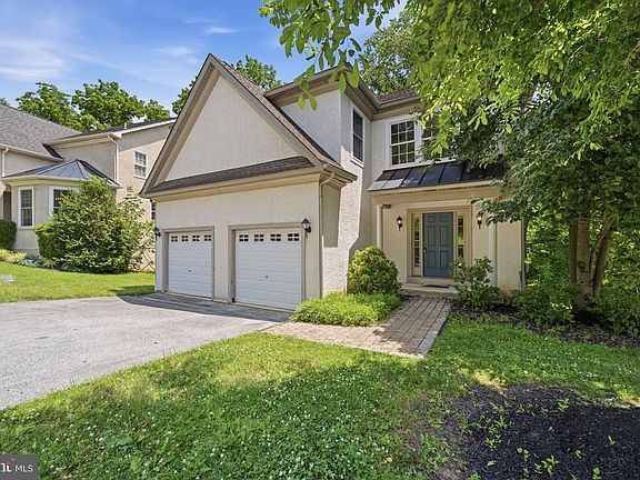 4th image of 522 Raspberry Ln