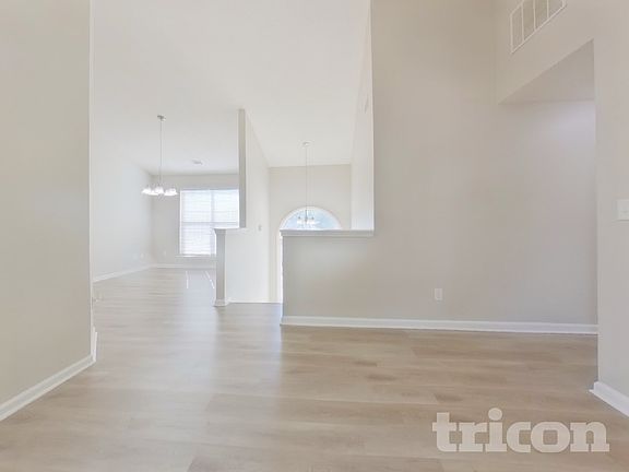 3rd image of 6467 Gina Agha Cir
