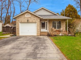 3270 Poplar Ave, Fort Erie, ON L0S1N0