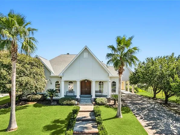 306 Portside Ln, Slidell, LA 70458