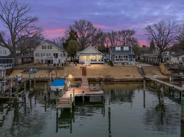 402 Greenland Beach Rd, Baltimore, MD 21226