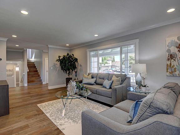 5th image of 440 Thames Park Ct