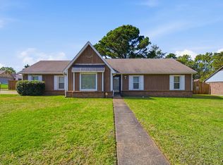 5069 Ross Rd, Memphis, TN 38141