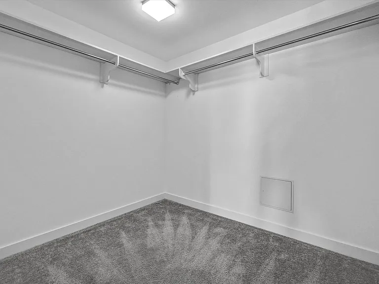 9 Macarthur Pl #403 — Photo 27