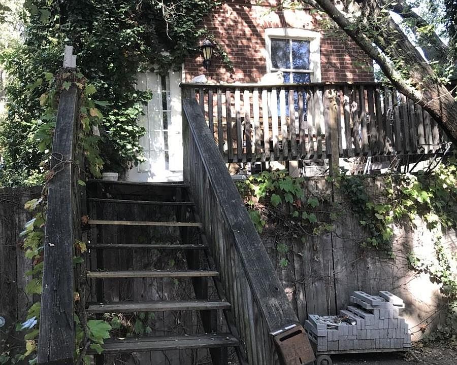 1st image of 2905 Texas Ave