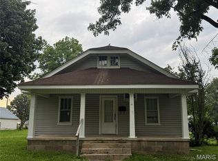 334 E Kathleen St, Sikeston, MO 63801