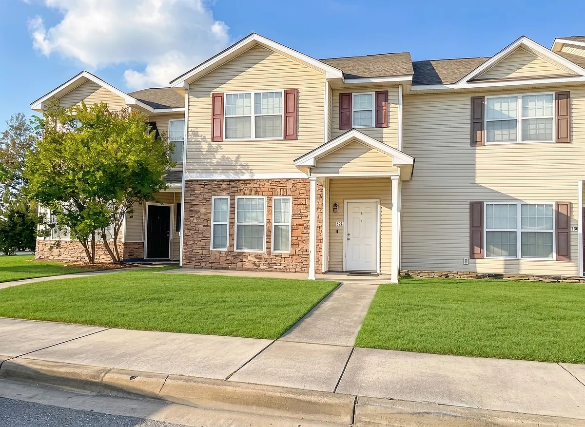 Building Photo - 403 Valdez Ct