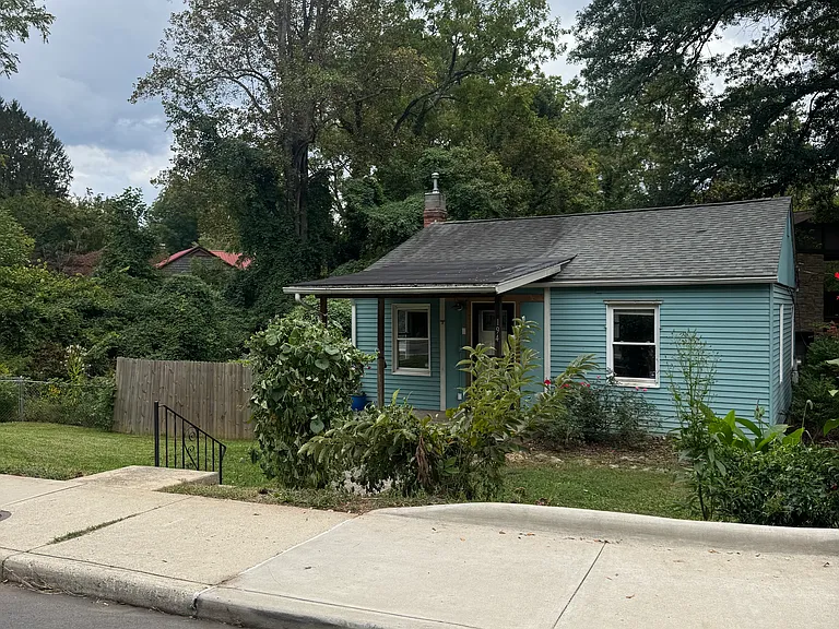 194 Sulphur Springs Rd — Photo 2