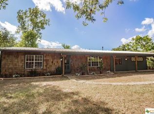 708 Paco Rd, Victoria, TX 77904