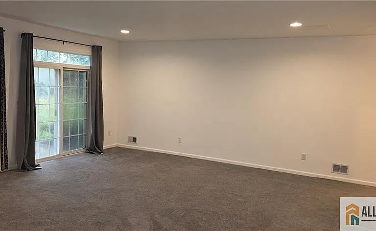 72 George Russell Way — Photo 21