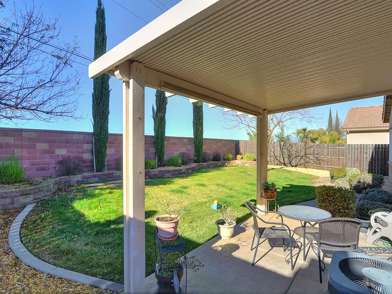 11733 Corino Way — Photo 24