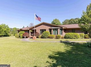 223 Rivers Rd, Fayetteville, GA 30214