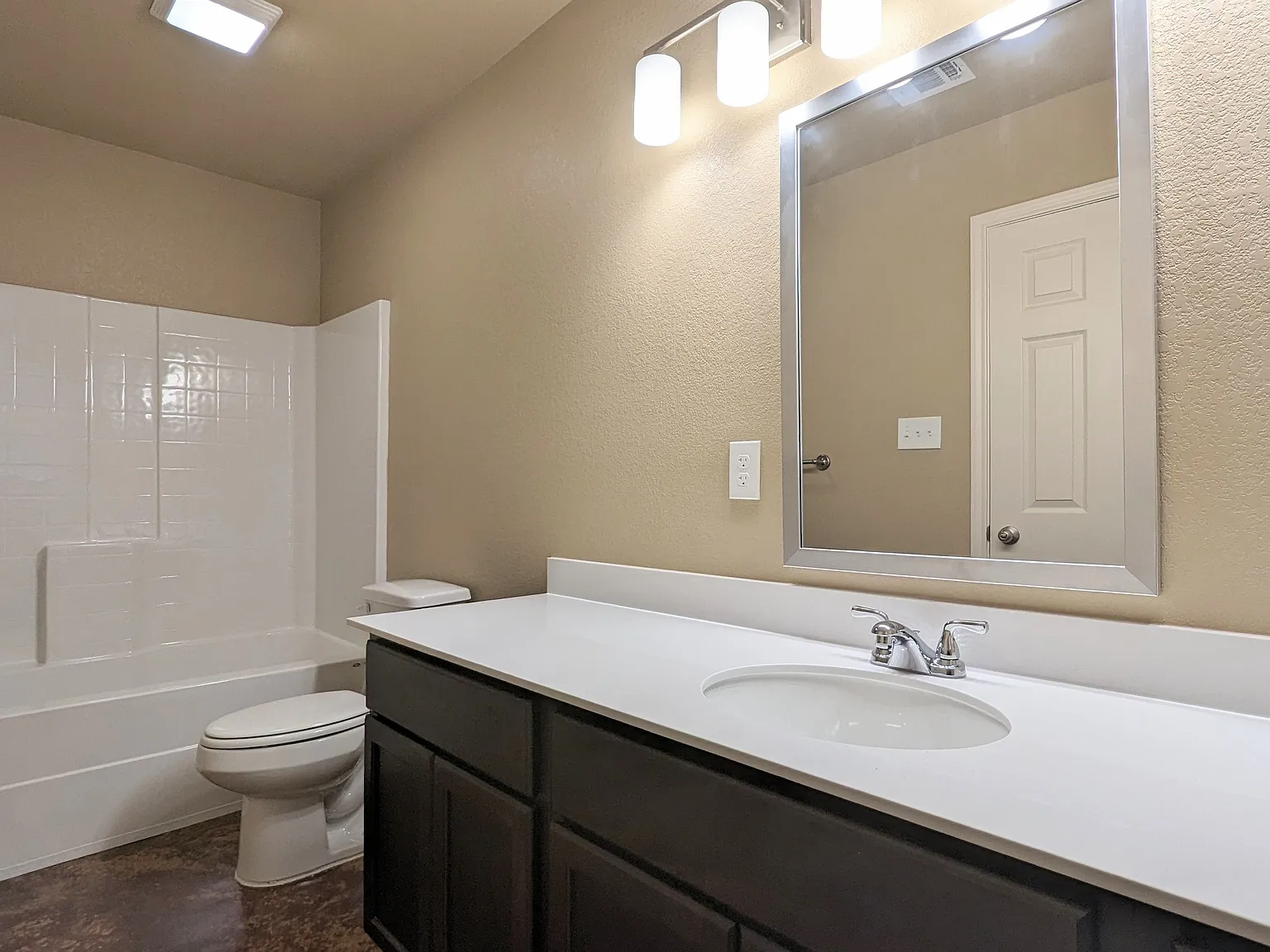 Southwood Hills Phase III — Photo 2