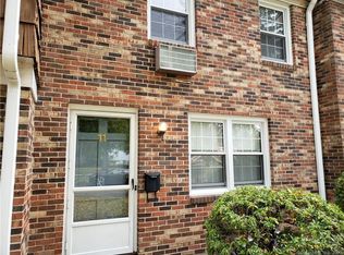 173 Spruce St APT 11, Manchester, CT 06040