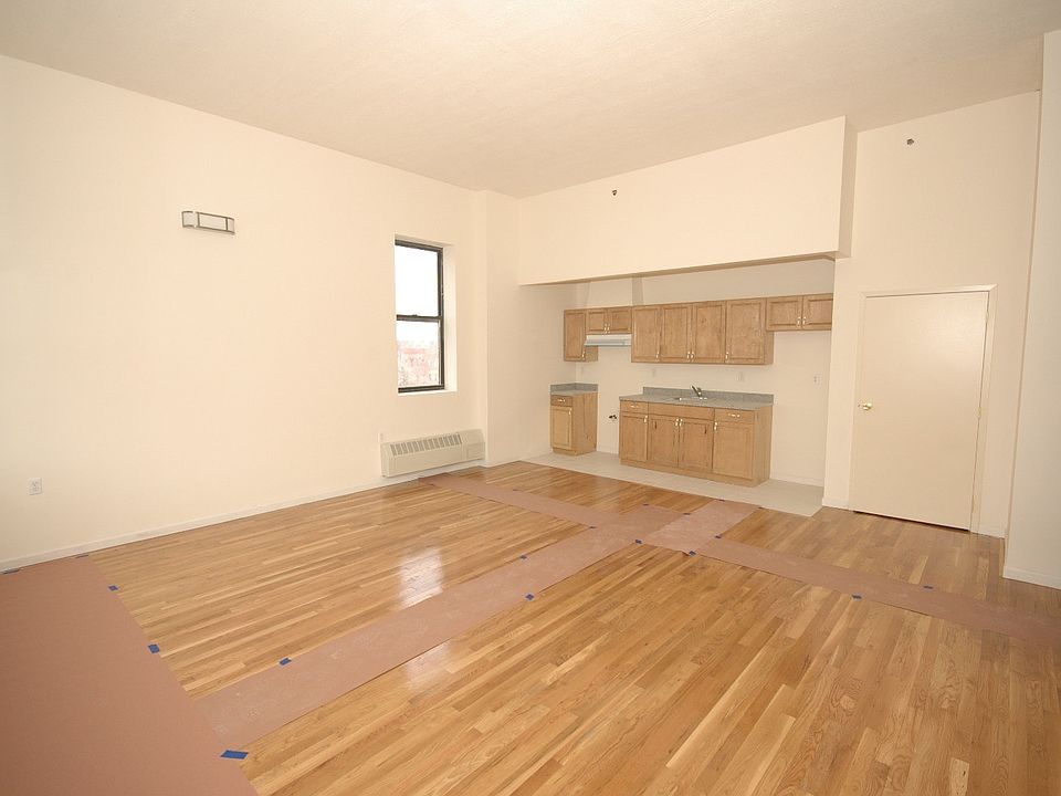 2nd image of 500 Saint Marks Ave APT 301