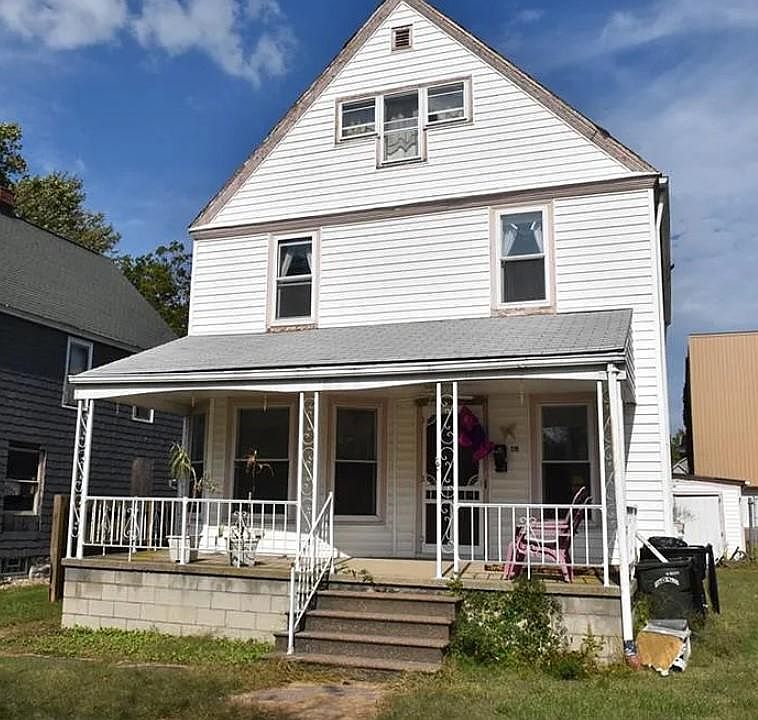 1st image of 519 2nd St