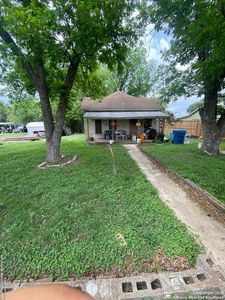 1121 North Street, Kerrville, TX, 78028