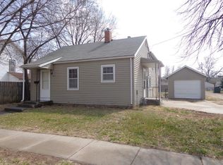 204 W 13th St, Lexington, NE 68850
