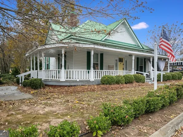 109 N Church St, Piedmont, AL 36272