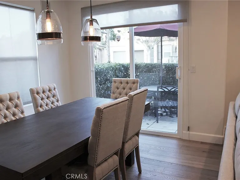 1327 Corte Alemano — Photo 10