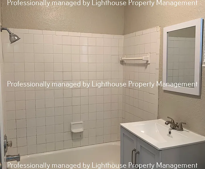 9036 Castle Blvd — Photo 17