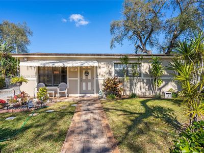 1331 NE 208th Ter, Miami, FL, 33179