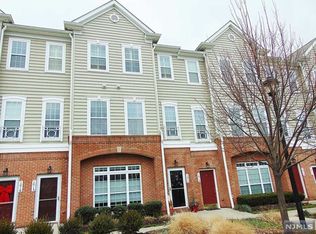 1016 Cunningham Ct, Belleville, NJ 07109