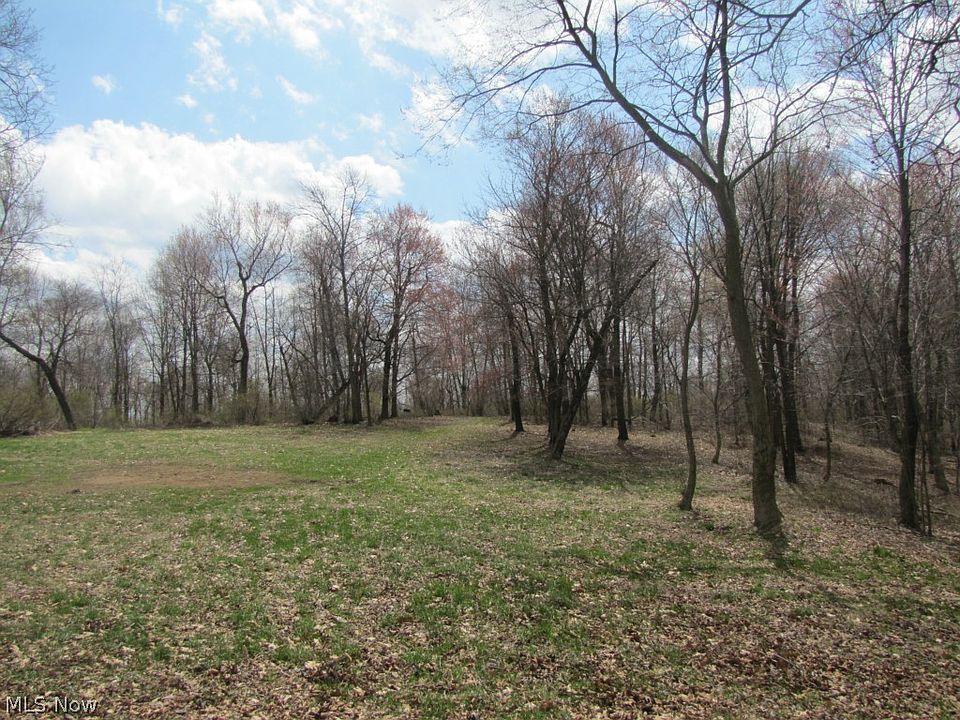 2nd image of Tabor Ridge Rd