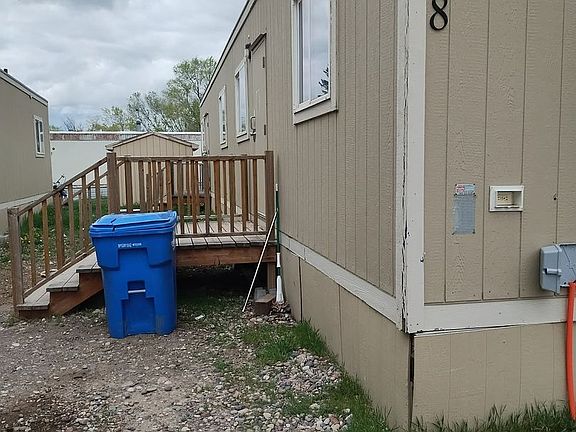 4th image of 317 E Smith St #8