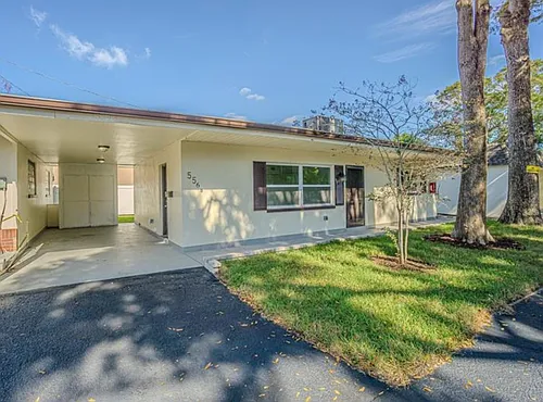 558 Clearwater Largo Rd N Photo 1