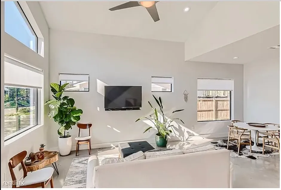 3 bed, 1580 sqft, $4,000 — Photo 3