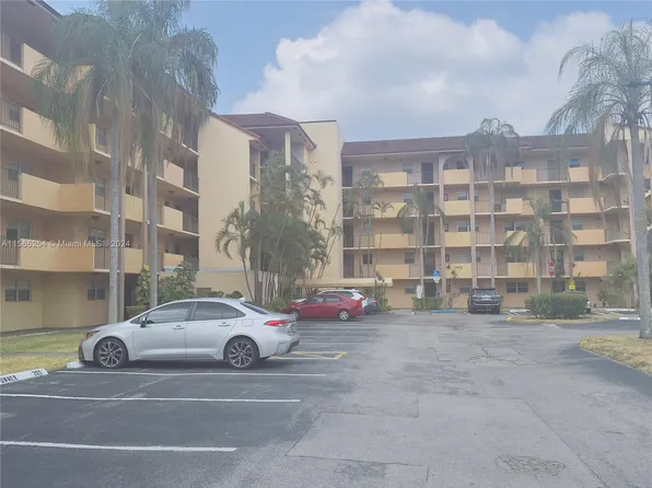 3955 N Nob Hill Rd APT 408, Sunrise, FL 33351