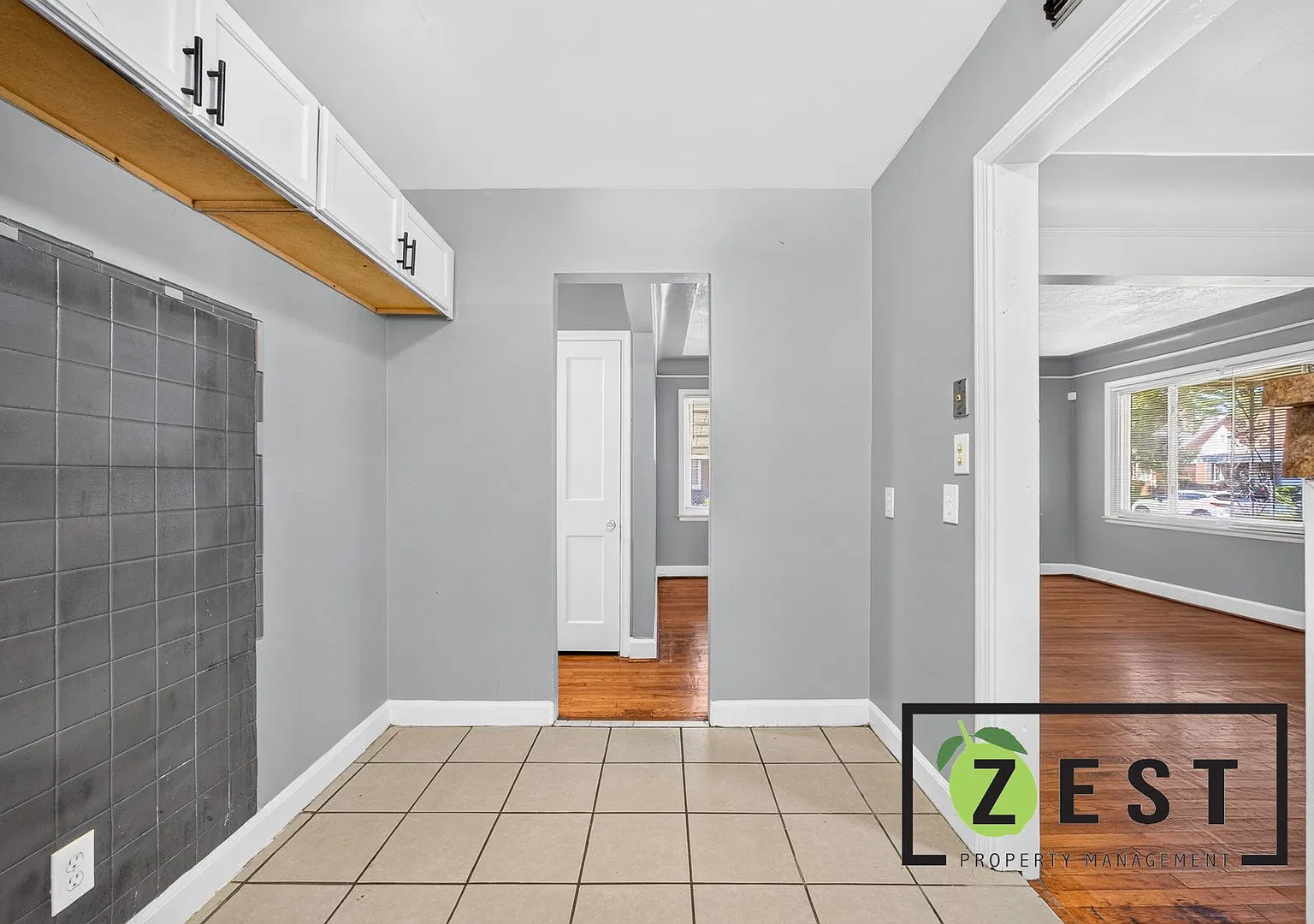 Open House- Wednesday, October 28th 530pm-6pm! Amazing 3 Bed 1 Bath — Photo 4