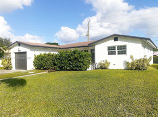 2109 N Park Rd, Hollywood, FL 33021