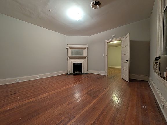 3rd image of 1129 Rivermont Ave Unit 3
