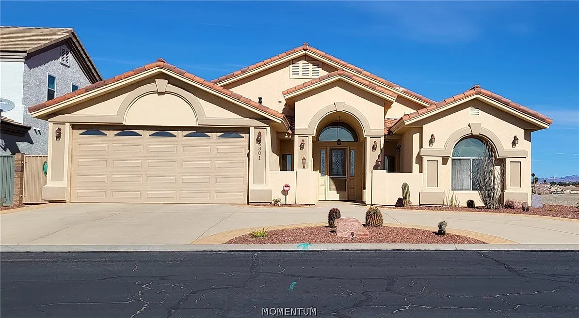4 bed, 3.0 bath, 2443 sqft, $2,800 — Photo 1