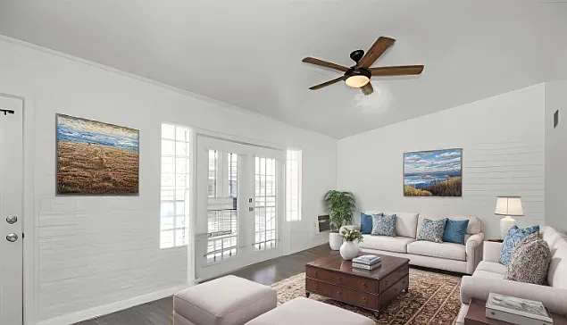408 W Earll Drive - 7 — Photo 1