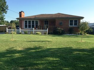 30 Welby Rd, Louisville, KY 40216