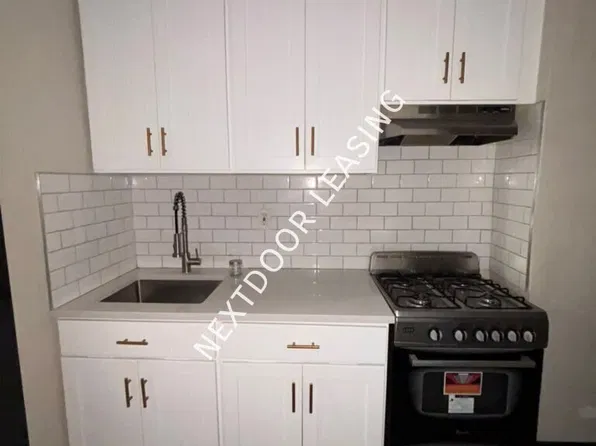 61 Laidlaw Ave #1LM, Jersey City, NJ 07306