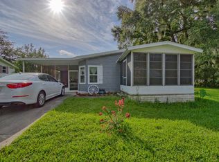 313 Willow Way, Lady Lake, FL 32159